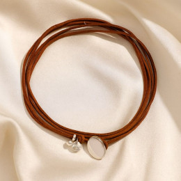 Многослойное колье-шнурок с перламутровой подвеской 1J12431CJJ Многослойное колье-шнурок с перламутровой подвеской 1J12431CJJ