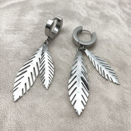 Серьги стальные листья J10210CJJ Серьги стальные листья J10210CJJ