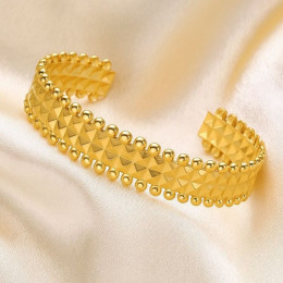 Браслет жёсткий титановая сталь напыление золотом 1J12207CJJ Браслет жёсткий титановая сталь напыление золотом 1J12207CJJ