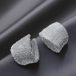 Серьги ювелирный сплав сверток 1J11741CJJ Серьги ювелирный сплав сверток 1J11741CJJ